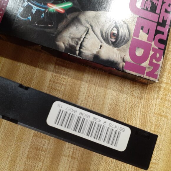 Star Wars Return of the Jedi 1983 VHS 1995 Release THX Scifi Cult Classic Yoda - Picture 9 of 9